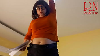 Grow Like A Tower Giant Secretary In The Office The Manager Guy Is Very Surprised By Her Height S2 thumbnail