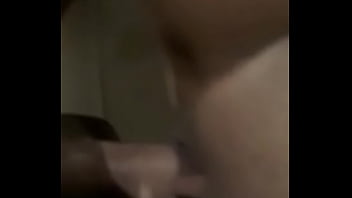 Cachorra e putinha gosta de uma rola bem dura latejando na sua ppka