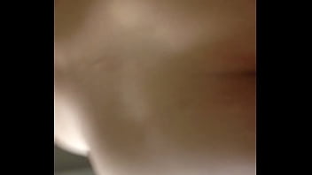 Amiga novinha sentando gostoso