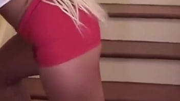 Bb gunns does a ball tingling strip tease