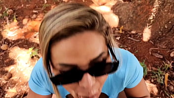 I love showing off in public places and especially when there's a big dick to fuck my ass this is just a little bit of this adventure full video on premium luna oliveira e vagninho