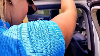 I love showing off in public places and especially when there's a big dick to fuck my ass this is just a little bit of this adventure full video on premium luna oliveira e vagninho