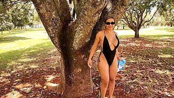 I love showing off in public places and especially when there's a big dick to fuck my ass this is just a little bit of this adventure full video on premium luna oliveira e vagninho