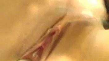 Sexy cam slut gets her dirty pussy wet