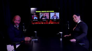 Começou Com Massoterapeuta Cobra $ Por Hora E Em Quem Ela Mama Senta Ou Passa Pri Melancia Watch Sheer Red thumbnail