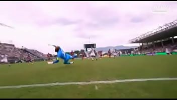 Pauzudo gozando em bahiana ate ela gemer e falar pra ele arrombar ela todinha