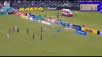 Pauzudo gozando em bahiana ate ela gemer e falar pra ele arrombar ela todinha