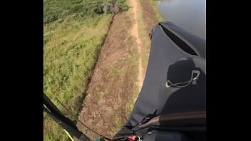 Pousando na parede com tesao Pousando na parede com tesao