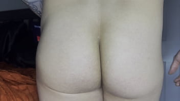 Straight guy bubble butt test