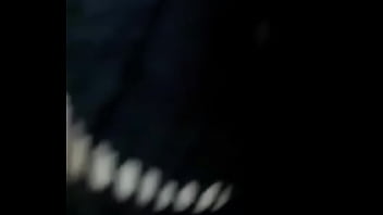 Interracial entre jovem e mulher madura baixa