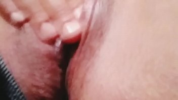 Me masturbo rico deseando verga