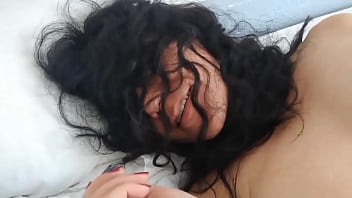 Amateur milf ends with an open ass