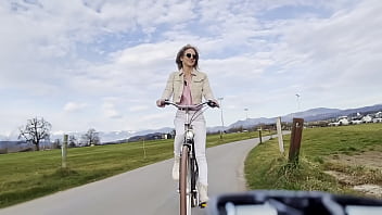 Miss daisy diamond on wheels bike vlog