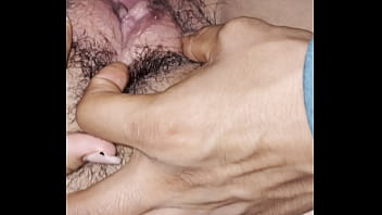 Vagina sucia pero a si se la meto a mi vecina en su cuarto