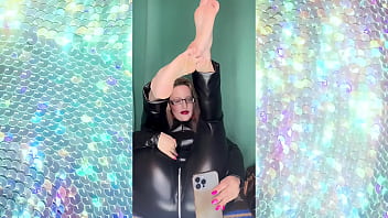 Squeal like a good girl sissy