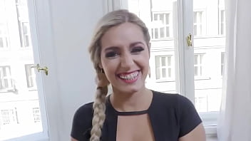 Happy valentine day from the set of letsdoeit with mialinz oficial herlimitxxx1 #xxx #valentinaday #svalentine #hardcore