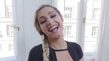 Happy valentine day from the set of letsdoeit with mialinz oficial herlimitxxx1 #xxx #valentinaday #svalentine #hardcore