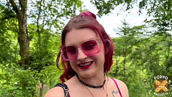 Trixy rouquine sulfureuse toujours en manque de bites