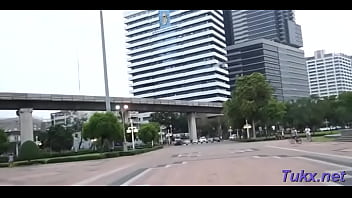 Slender nipponese babe enjoys undressing