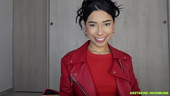 Chica desconocida recibe mi semen