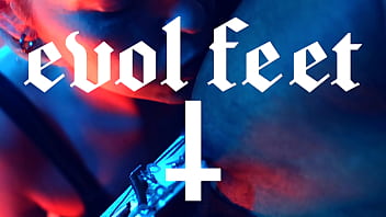 Heel play & foot domination