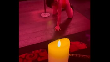 Alors tu viens me la donner aussi ma fessée