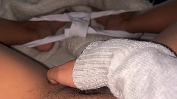 Batendo siririca antes de ir dar aula professora batendo siririca