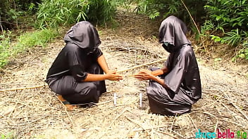 Slutty babe chowing her fucking skill to new manager