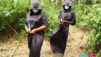 Slutty babe chowing her fucking skill to new manager Slutty babe chowing her fucking skill to new manager