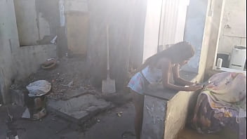 Fui para casa do meu padrasto e gozei demais