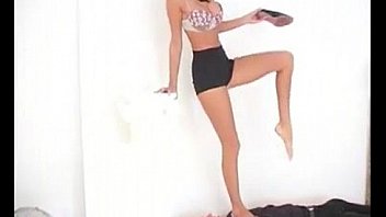 Hard stompin'julie couronne