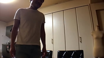 Kカップ子持ち人妻 水着撮影と騙して3p撮影 1