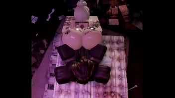 Pounding sluts in club on roblox