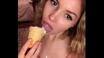 Лакомка извращенка