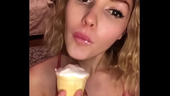 Лакомка извращенка