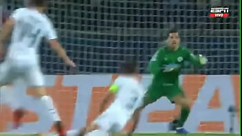 Psg fudendo o city com trio mmn