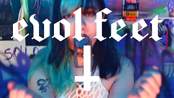 Lesbian strap on foot tickling fetish & toe sucking