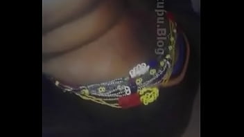 Twerking african lady