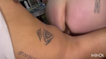 Que rica verga que tiene me la trago toda hasta el fondo papi y me encanta que me cojas toda hasta hacerme venirme a chorros