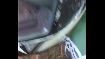 Cruising con el conductor follando en el bosque