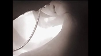 Yanka zimina masturbator i shave pussy