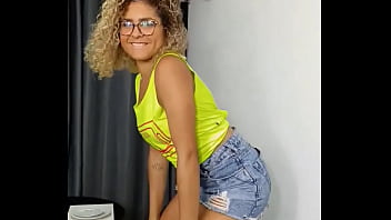 Entre uma gravação e outra kkk ela se diverte bárbara sol