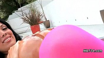 Seriously sexy mom cums hard