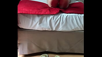 Os pés mai desejados do mundo numa cena de tirar o fôlego