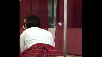 Slutty school girl twerking butt