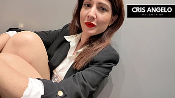 Apagon españa blackout spain bloquée dans l'ascenseur elle finit par baiser son voisin marié part 02