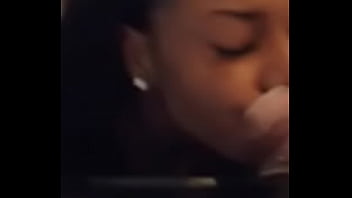 Petitedeasia looks cute