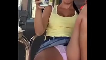 Who has thr full lenght video or name of thr girl