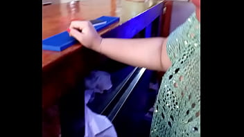 Mamada Detras De La Barra thumbnail