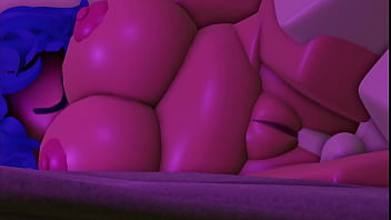 Round slut gets used